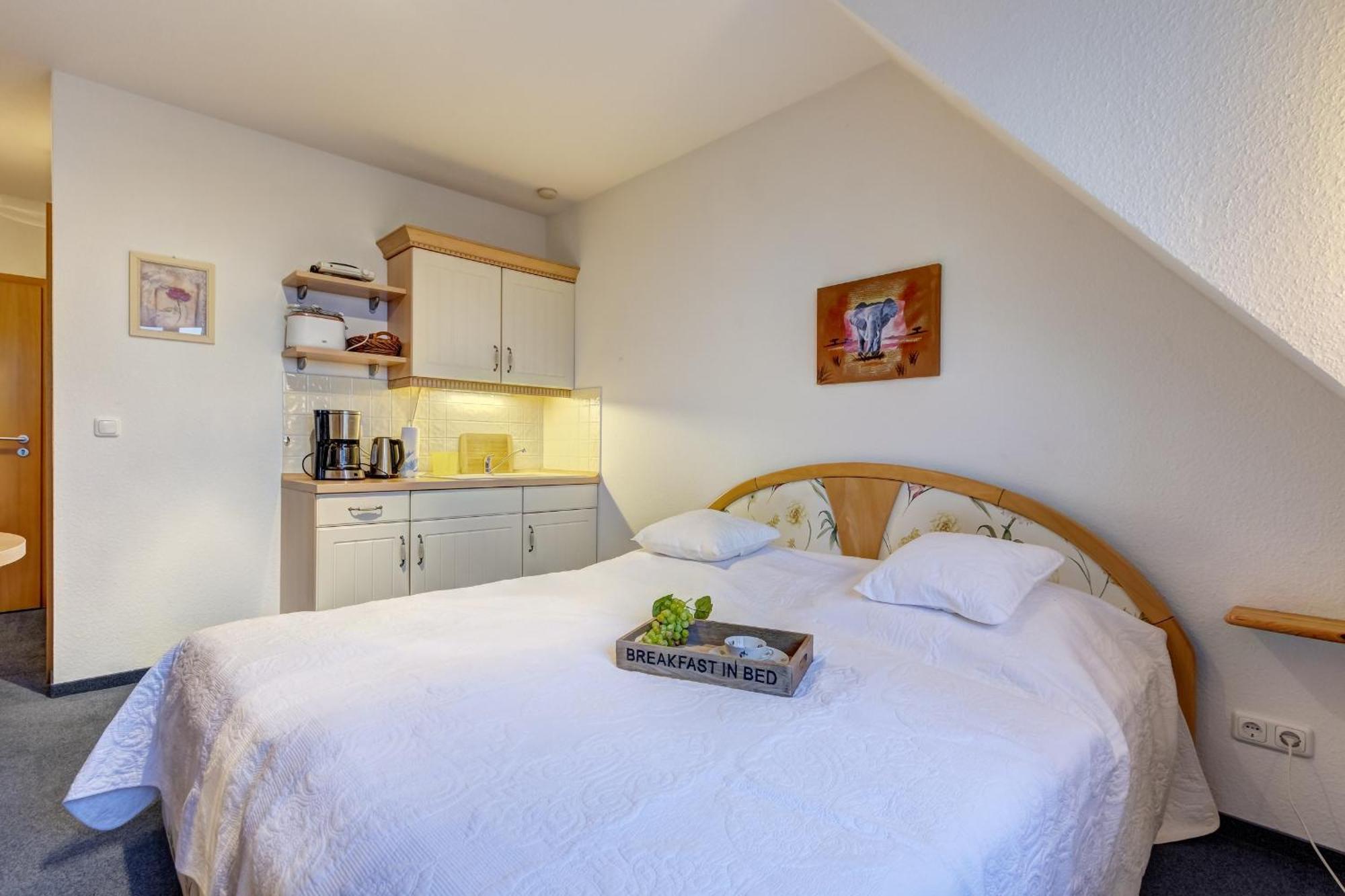 לודין Haus Ostseeglueck - Ferienwohnung Mittagssonne Mit Gemeinschaftssauna מראה חיצוני תמונה